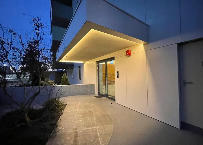 Leaf Apartment - Aviatiei Home